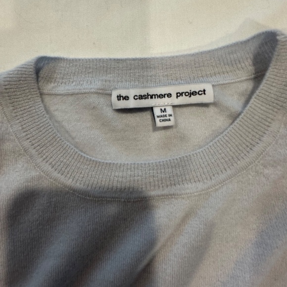 The Cashmere Project Women's Grey Sweater‎ - Size M. - Picture 6 of 12